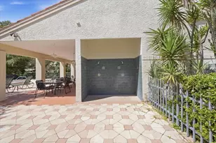 255 Los Prados Dr, Safety Harbor, FL 34695 - Photo 27