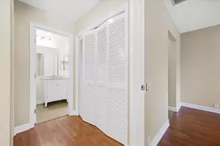 255 Los Prados Dr, Safety Harbor, FL 34695 - Photo 11