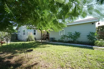 145 NE Lincoln Circle N, Saint Petersburg, FL 33702 - Photo 43