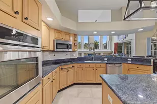 5109 Sylvan Oaks Dr, Valrico, FL 33596 - Photo 17