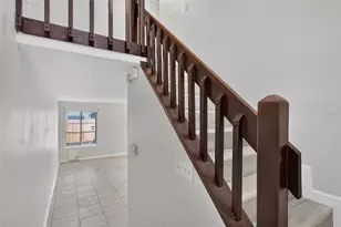 1316 Mountainview, Tampa, FL 33612 - Photo 3