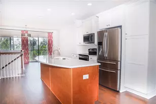9705 Bay Grove Ln, Tampa, FL 33615 - Photo 11