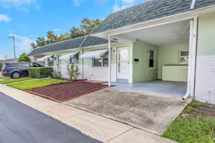 165 Sky Loch Dr E, Dunedin, FL 34698 - Photo 3
