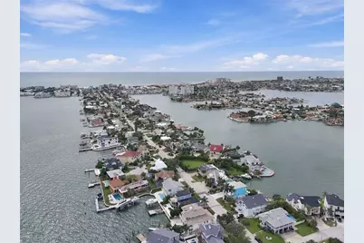 930 59th Avenue, Saint Pete Beach, FL 33706 - Photo 75