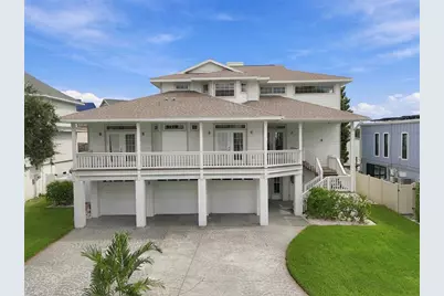 930 59th Avenue, Saint Pete Beach, FL 33706 - Photo 1