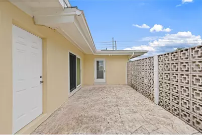 1431 Pinellas Point Drive S, Saint Petersburg, FL 33705 - Photo 41