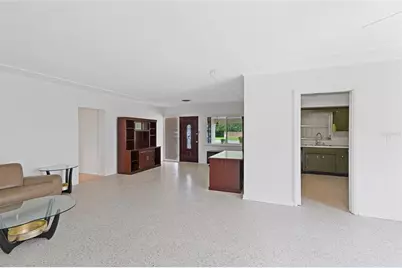 1431 Pinellas Point Drive S, Saint Petersburg, FL 33705 - Photo 11