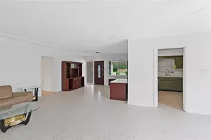 1431 Pinellas Point Dr S, Saint Petersburg, FL 33705 - Photo 11