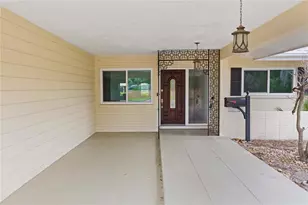 1431 Pinellas Point Dr S, Saint Petersburg, FL 33705 - Photo 5