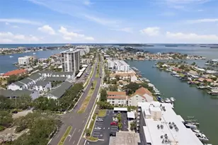 325 Island Way, Clearwater Beach, FL 33767 - Photo 31