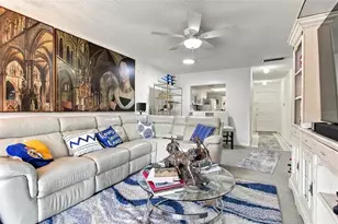 6346 Newtown Cir, Tampa, FL 33615 - Photo 15