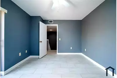 5385 Elm Court #312, Orlando, FL 32811 - Photo 9