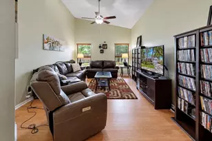 2216 Lake Bay Way, Brandon, FL 33511 - Photo 13