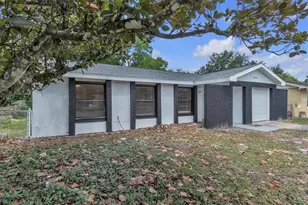 2840 Central Dr, Sanford, FL 32773 - Photo 1