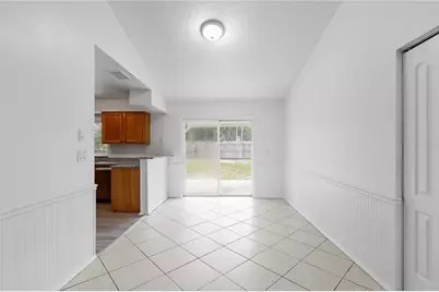 8221 Autumn Oak Avenue, Port Richey, FL 34668 - Photo 7