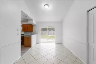 8221 Autumn Oak Ave, Port Richey, FL 34668 - Photo 7
