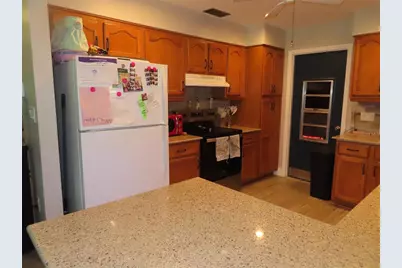 28524 Twinbrook Lane, Wesley Chapel, FL 33543 - Photo 7