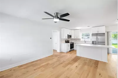4232 W Bay View Avenue, Tampa, FL 33611 - Photo 13