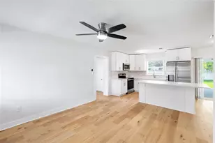 4232 W Bay View Ave, Tampa, FL 33611 - Photo 13