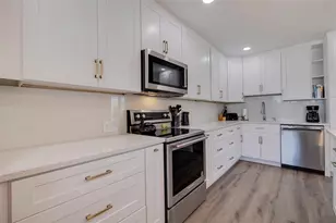 5396 Gulf Blvd, Saint Pete Beach, FL 33706 - Photo 15
