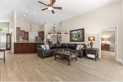 19221 Robin Perch Lane, Tampa, FL 33647 - Photo 9