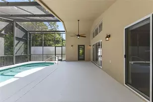 19221 Robin Perch Ln, Tampa, FL 33647 - Photo 47