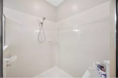 31040 Prout Court, Wesley Chapel, FL 33543 - Photo 21