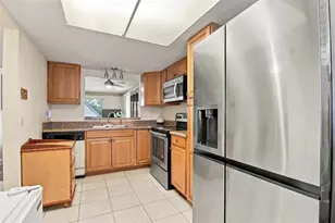 6308 Newtown Cir, Tampa, FL 33615 - Photo 13