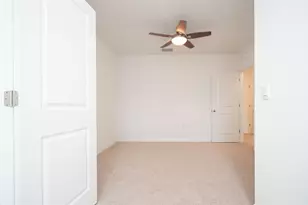 32533 Midsummer Night Ln, Wesley Chapel, FL 33543 - Photo 45