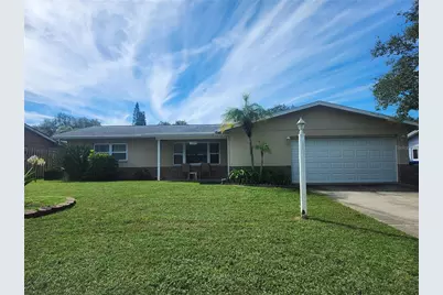 13800 87th Avenue, Seminole, FL 33776 - Photo 1