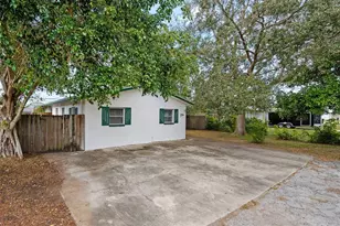 254 Plumosa Dr, Largo, FL 33771 - Photo 1