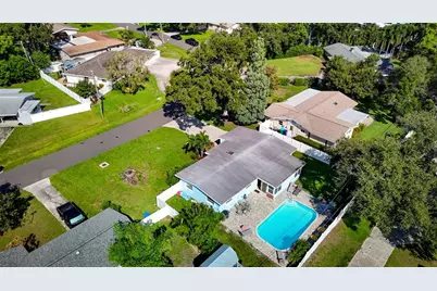 8465 Ridgewood Circle, Seminole, FL 33772 - Photo 3