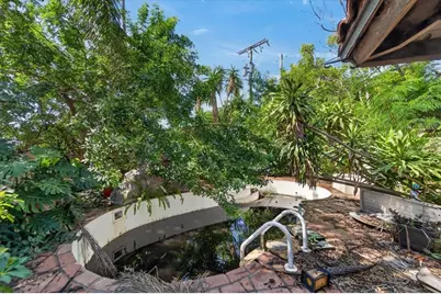 114 W Davis Boulevard, Tampa, FL 33606 - Photo 29