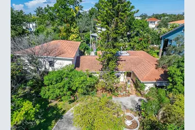 114 W Davis Boulevard, Tampa, FL 33606 - Photo 23