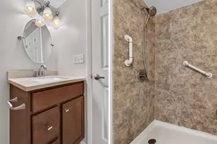 2998 Bonaventure Cir, Palm Harbor, FL 34684 - Photo 29