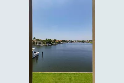 2775 Kipps Colony Drive S #205, Saint Petersburg, FL 33707 - Photo 35