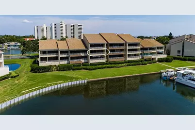2775 Kipps Colony Drive S #205, Saint Petersburg, FL 33707 - Photo 45