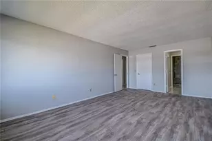100 Bluff View Dr, Belleair Bluffs, FL 33770 - Photo 25
