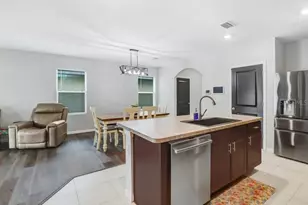 10149 Geese Trail Cir, Sun City Center, FL 33573 - Photo 11