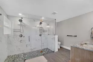 9043 2nd St N, Saint Petersburg, FL 33702 - Photo 29