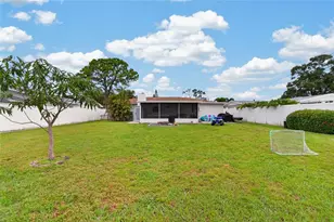 9043 2nd St N, Saint Petersburg, FL 33702 - Photo 49