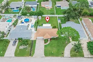 9043 2nd St N, Saint Petersburg, FL 33702 - Photo 51