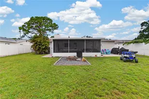 9043 2nd St N, Saint Petersburg, FL 33702 - Photo 47