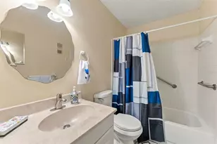 5971 Terrace Park Dr N, Saint Petersburg, FL 33709 - Photo 11