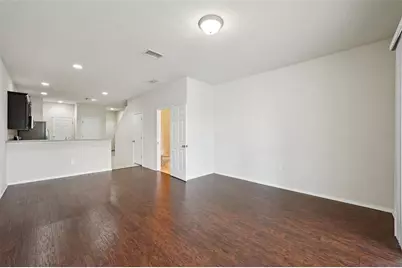 4935 White Sanderling Court, Tampa, FL 33619 - Photo 11