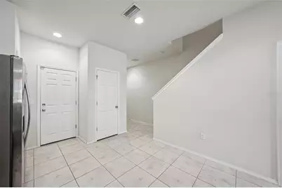 4935 White Sanderling Court, Tampa, FL 33619 - Photo 5