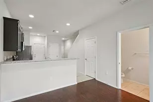 4935 White Sanderling Ct, Tampa, FL 33619 - Photo 25