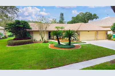 2194 Pinnacle Circle N, Palm Harbor, FL 34684 - Photo 1