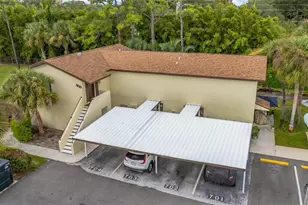 501 E Bay Dr, Largo, FL 33770 - Photo 35