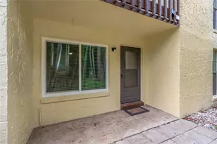 501 E Bay Dr, Largo, FL 33770 - Photo 29